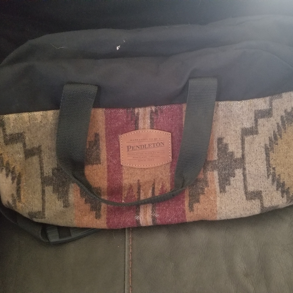 Pendleton duffle bag